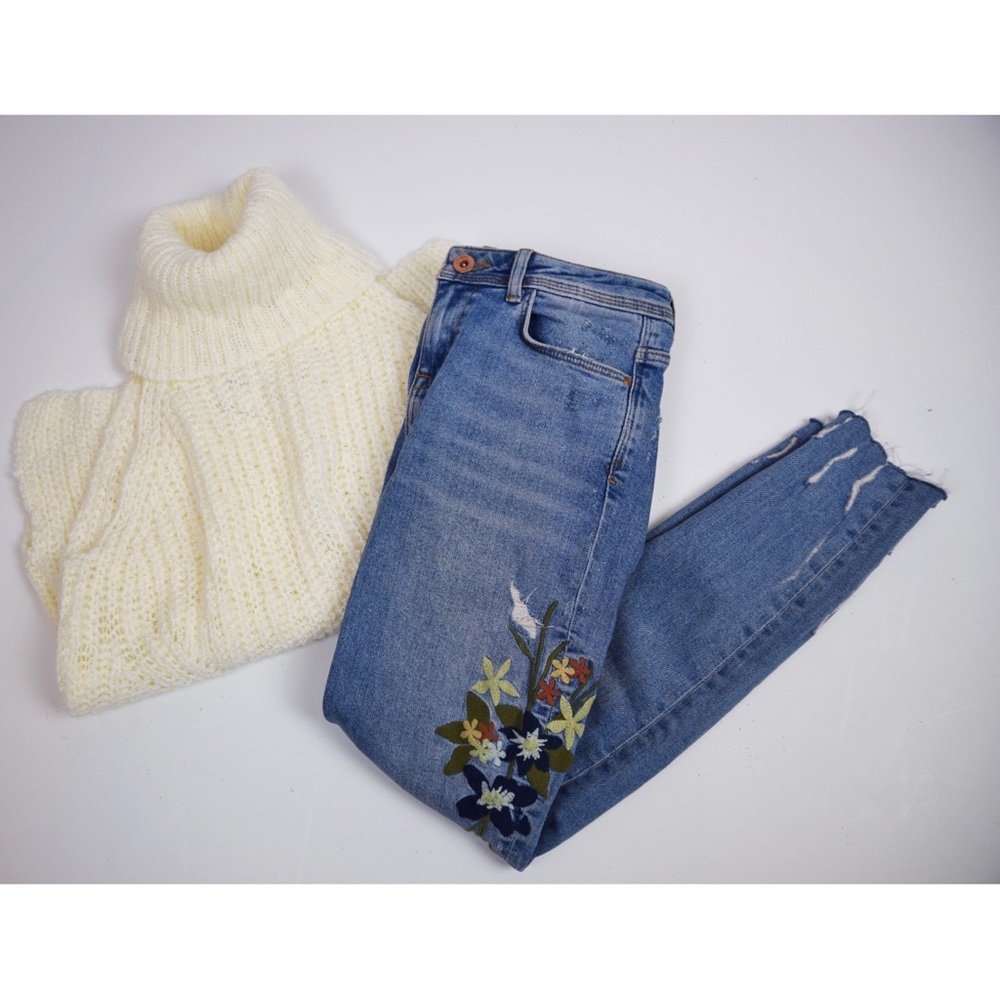 Willow Neck Sweater Tank